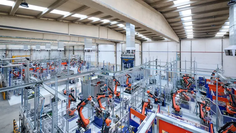 Una de las l&iacute;neas del Proyecto de Soldadura para KWD Espa&ntilde;a. GURPEA