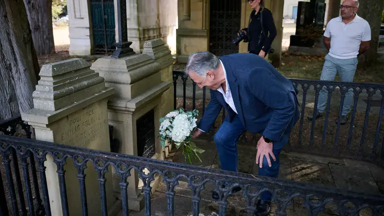 Homenaje del Ayuntamiento de Pamplona al violinista y compositor Pablo Sarasate cuando se cumplen 117 a&ntilde;os de su fallecimiento. PABLO LASAOSA