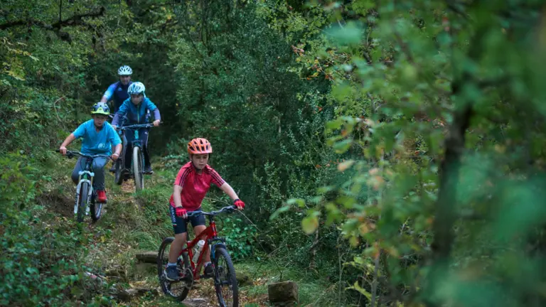 Larra Belagua Bike cierra la temporada 2025 en Urzainqui con una jornada de ciclismo y naturaleza. CEDIDA