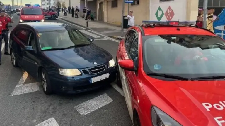 Veh&iacute;culo de los detenidos una vez interceptado. POLIC&Iacute;A FORAL
