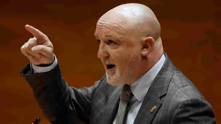 El portavoz de UPN, Javier Esparza durante el Debate del Estado de la Comunidad. EFE/ Jes&uacute;s Diges