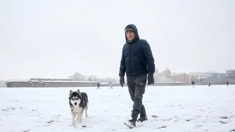 Nieve en Pamplona. I&Ntilde;IGO ALZUGARAY