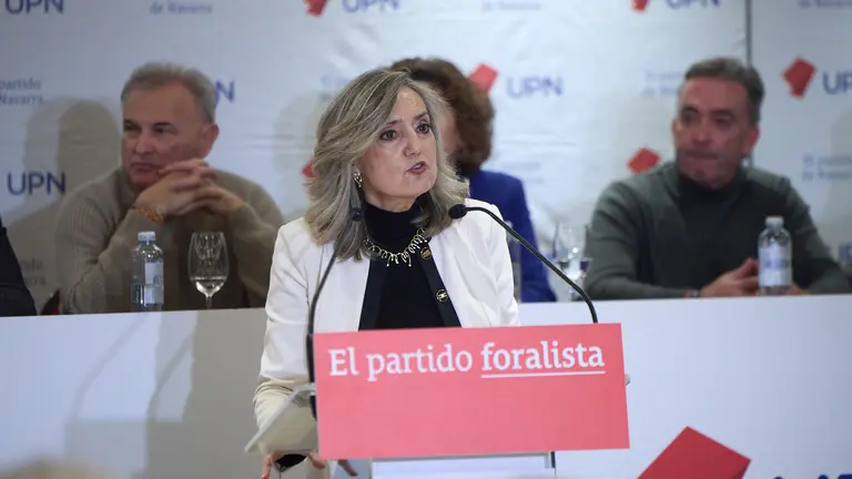 La presidenta del partido, Cristina Ibarrola, interviene al inicio de la reunión del Consejo Político de UPN. IÑIGO ALZUGARAY
