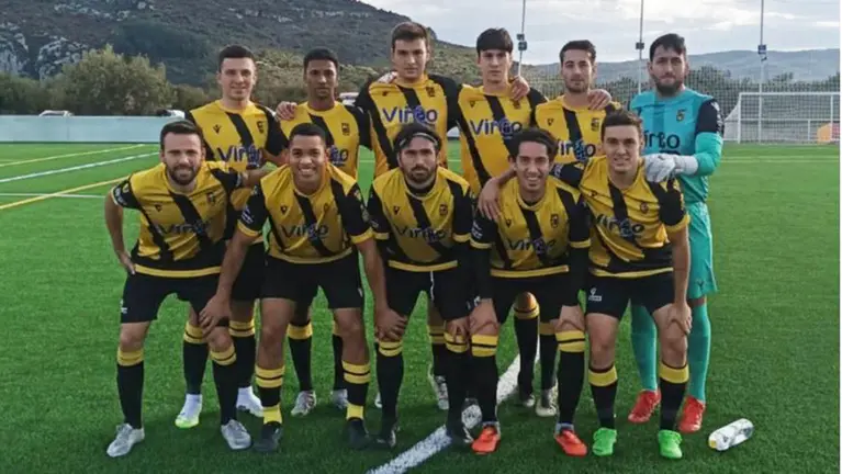 Equipo titular de la Peña Azagresa de la temporada 2025-26. Foto Instagram.
