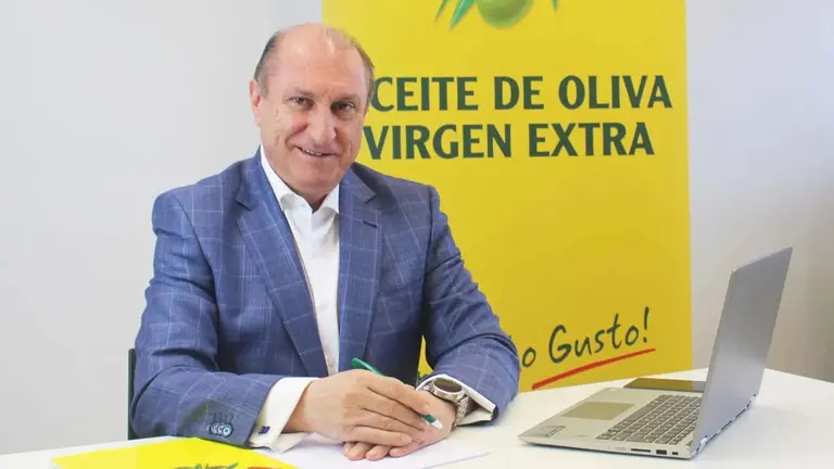 Jesús Marín asume la presidencia del polígono La Serna. CEDIDA