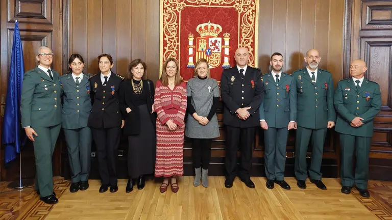 Acto de entrega de las medallas de Cruz de la Orden de Isabel la Católica y de las medallas del mérito de Protección Civil
DELEGACIÓN DEL GOBIERNO