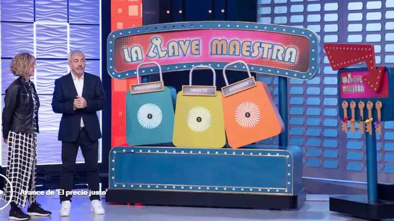 Imagen captada de un programa de El Precio Justo de Telecinco con Carlos Sobera.