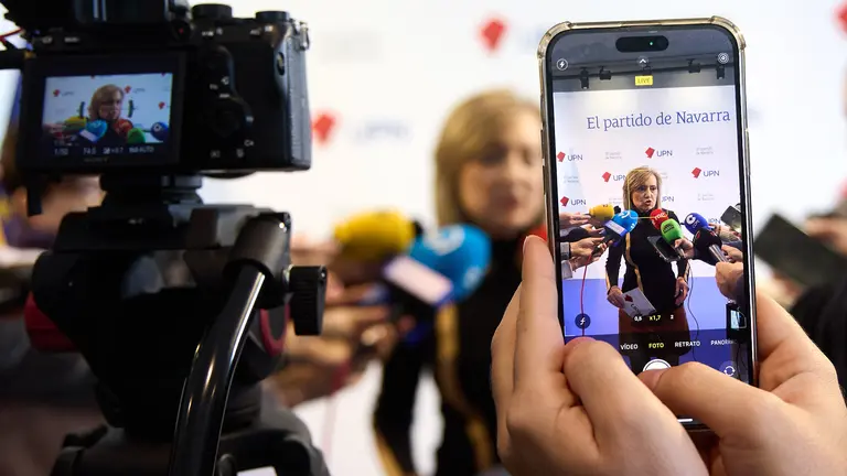 La presidenta de UPN, Cristina Ibarrola, comparece ante los medios para valorar los cambios en el Gobierno de Navarra. I&Ntilde;IGO ALZUGARAY