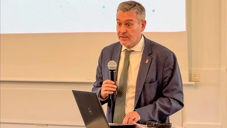 El consejero de Universidad, Innovaci&oacute;n y Transformaci&oacute;n Digital del Gobierno de Navarra, Juan Luis Garc&iacute;a,
GOBIERNO DE NAVARRA