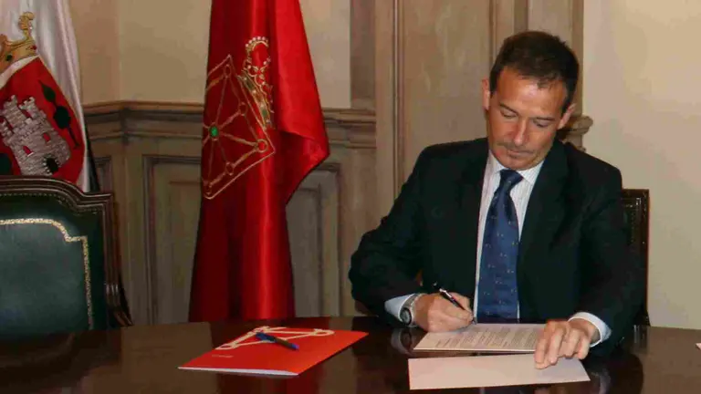 Anai Astiz en su etapa como consejero del Gobierno de Navarra.