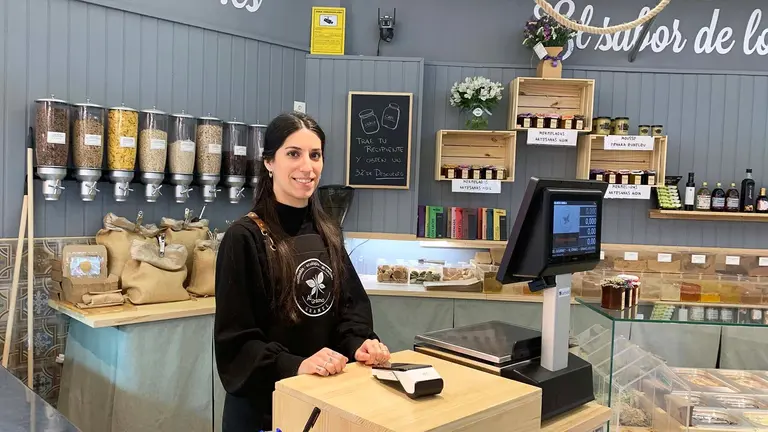 Nueva tienda Al Gramo en el mercado del Ensanche. Navarra.com
