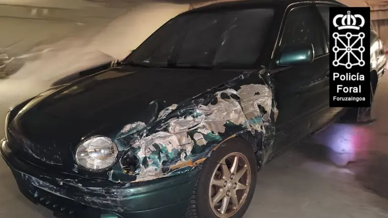 Imagen del coche interceptado tras la persecuci&oacute;n. EUROPA PRESS