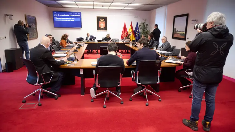 Imagen de archivo de la comisi&oacute;n sobre licitaci&oacute;n de obras p&uacute;blicas. I&Ntilde;IGO ALZUGARAY