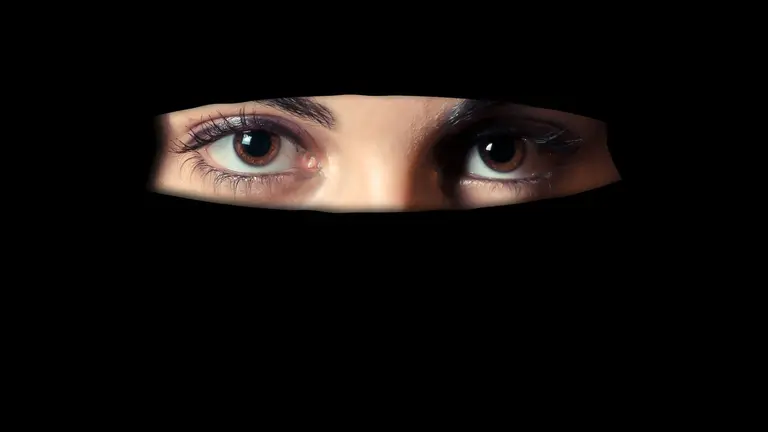 Una mujer con burka. ARCHIVO