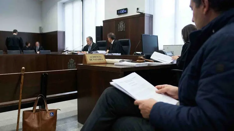 Imagen de vista en una audiencia. IA