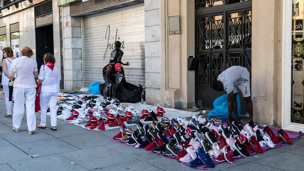 Las imágenes de la 'vergüenza' que enfadan a los comerciantes y hosteleros de Pamplona por San Fermín