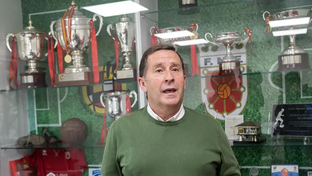 Un paseo por la 'casa' del fútbol navarro: la federación deportiva renueva por completo sus instalaciones