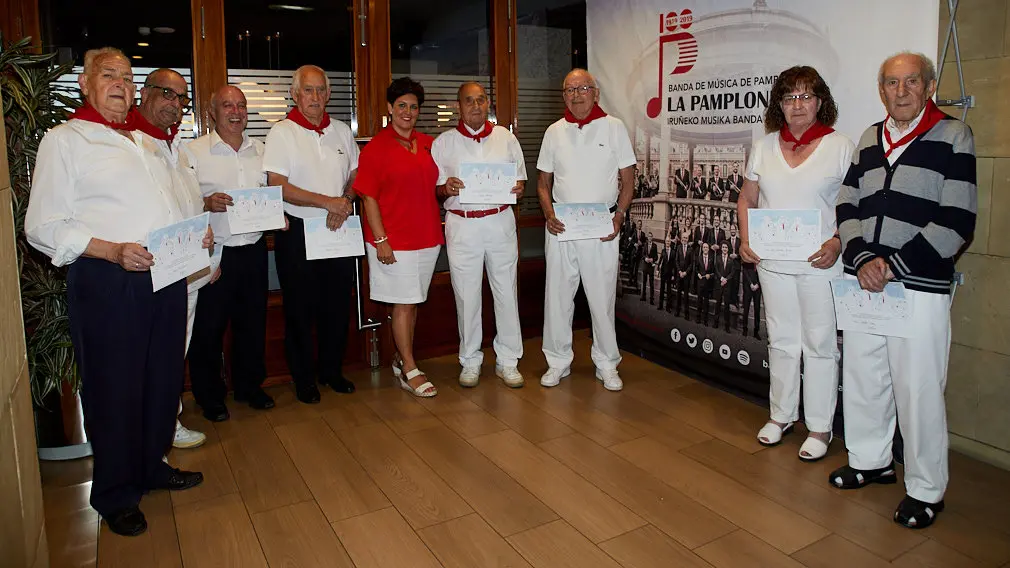 GALERÍA-Así ha sido el reconocimiento a La Pamplonesa por su centenario en el Hotel Maisonnave