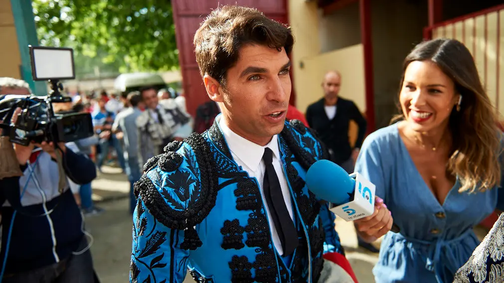 Jesulín, El Cid y Cayetano inundan de pasión y entrega el coso de Tudela frente a los toros de La Palmosilla