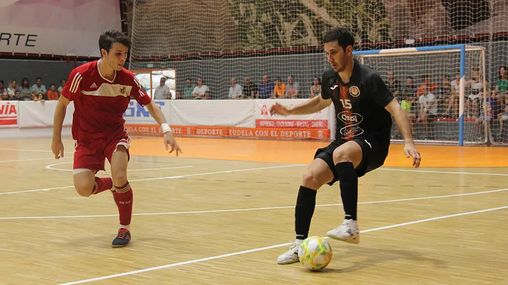 Inicio con sabor a victoria en Tudela: el Ribera Navarra FS gana 5-0 en su primer partido de pretemporada