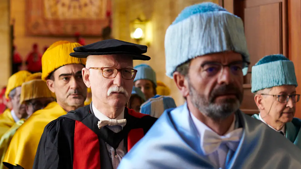 Políticos y autoridades navarras acompañan a los docentes en el acto de apertura de curso de la UNAV