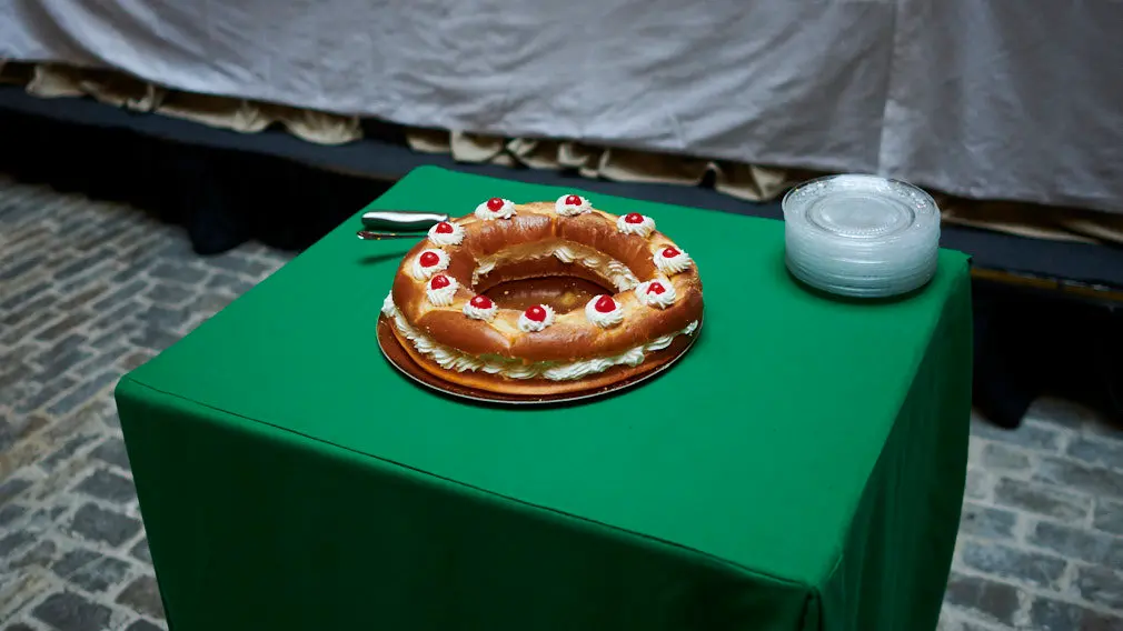 Monarca navarro por un día: las imágenes de la celebración del sorteo del Rey de la Faba en Pamplona