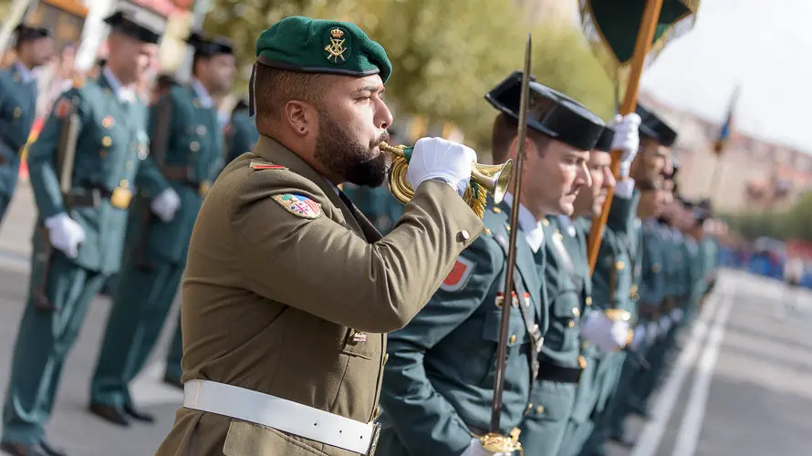 Dia del Pilar, 12 de octubre, Patrona de la Guardia Civil en Pamplona. PABLO LASAOSA