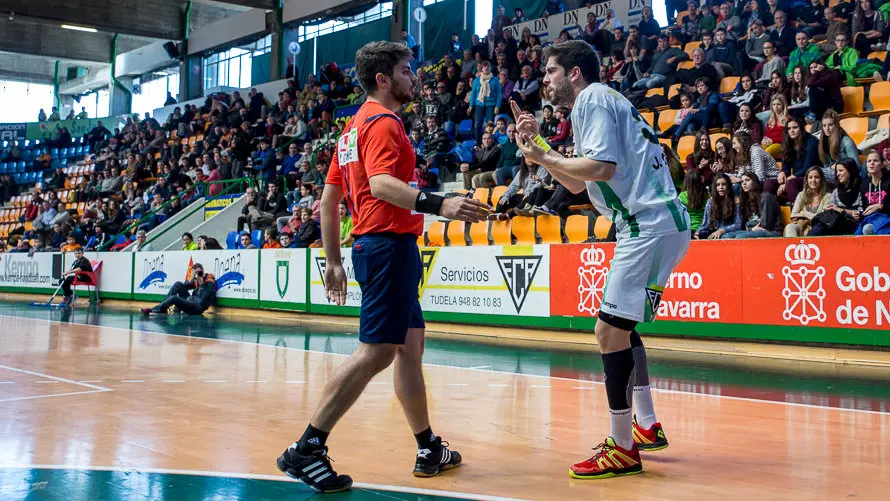 Helvetia Anaitasuna se clasifica para la fase de grupos de la Copa EHF pese a perder el partido de vuelta contra el Hubo Initia Hasselt (24-26). IÑIGO ALZUGARAY-10
