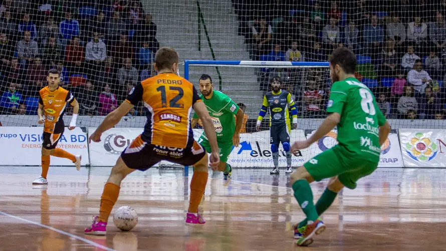 Partido entre Magna Gurpea y Aspil Vidal Ribera Navarra (1-1). IÑIGO ALZUGARAY-8