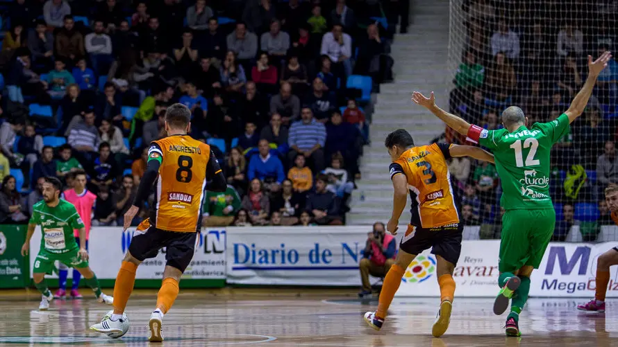 Partido entre Magna Gurpea y Aspil Vidal Ribera Navarra (1-1). IÑIGO ALZUGARAY-30