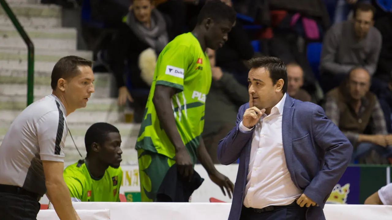 Partido entre el Planasa Navarra y el Actel Força Lleida. IÑIGO ALZUGARAY. -3