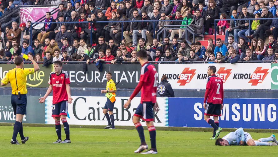 Partido entre Osasuna y Llagostera (3-0) celebrado en el estadio de El Sadar (16). IÑIGO ALZUGARAY