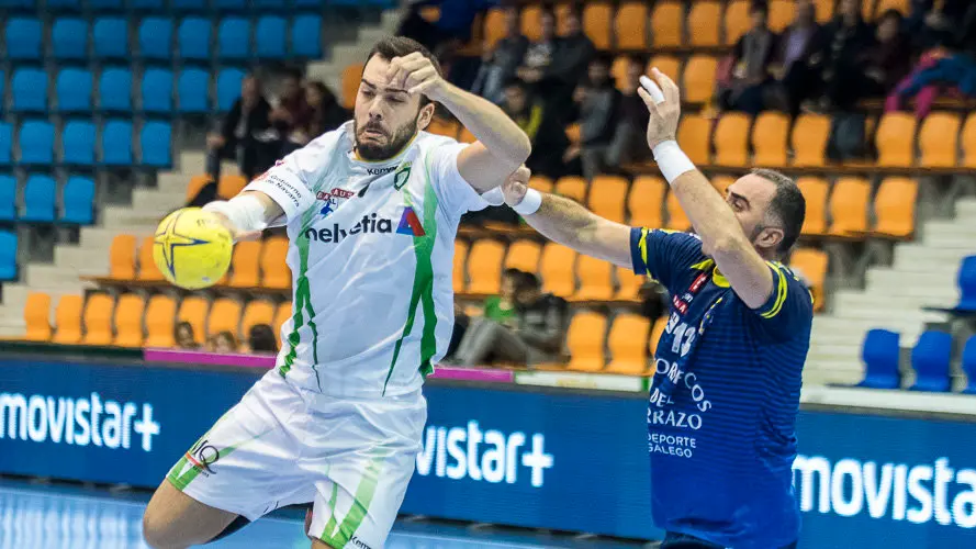 Partido balonmano Anaitasuna - Cangas. PABLO LASAOSA 1