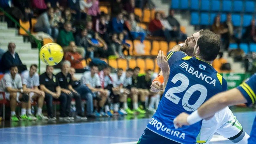 Partido balonmano Anaitasuna - Cangas. PABLO LASAOSA 4