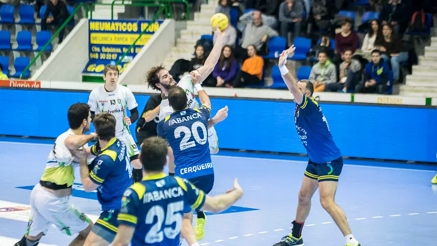 Partido balonmano Anaitasuna - Cangas. PABLO LASAOSA 18