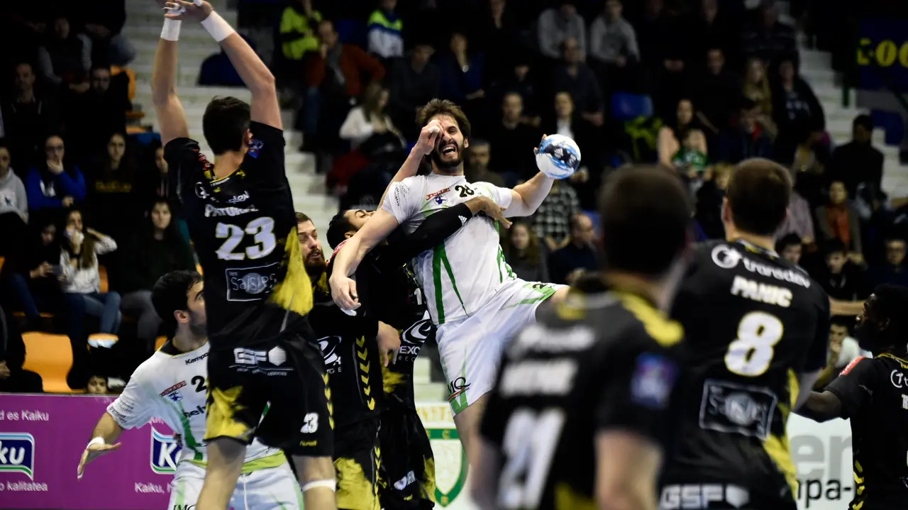 Helvetia Anaitasuna - Chambery. Pablo Lasaosa_PL70563