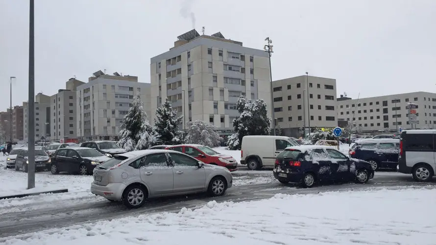 Nieve en las calles de Pamplona. (2)