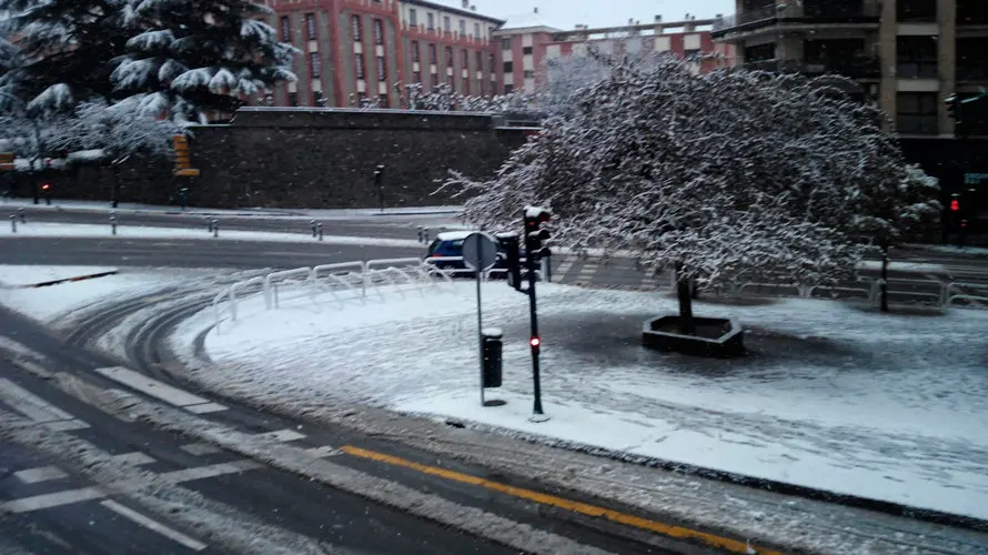 Nieve en las calles de Pamplona. (4)