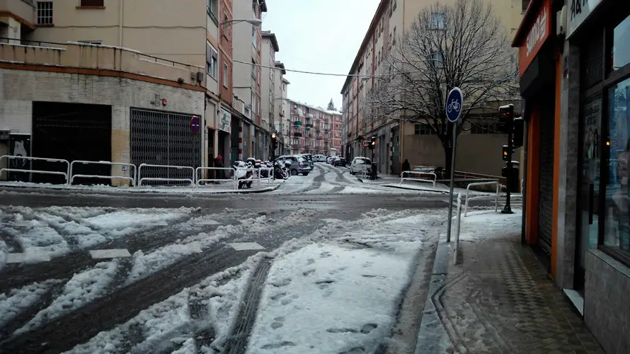 Nieve en las calles de Pamplona. (12)