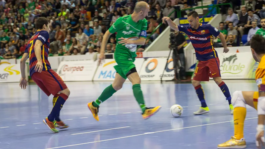 Segundo partido de las semifinales de la Liga de Fútbol Sala entre Magna Gurpea y FC Barcelona Lassa (1-3)(5). IÑIGO ALZUGARAY