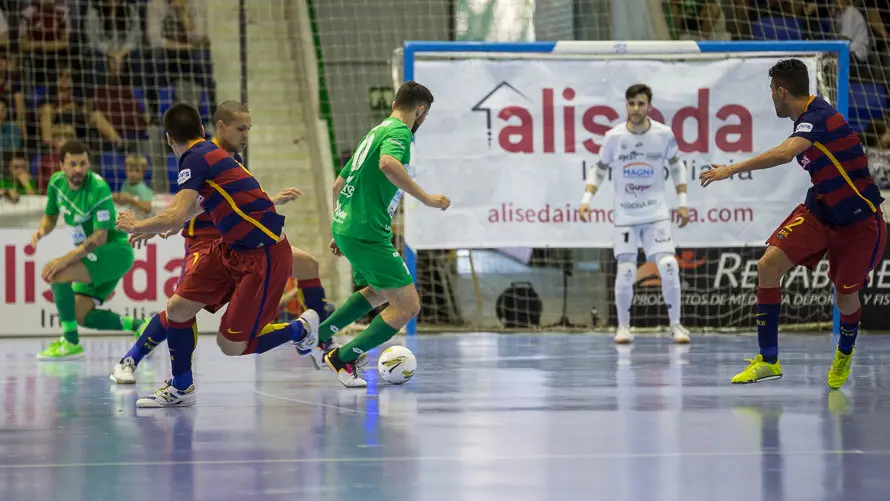 Segundo partido de las semifinales de la Liga de Fútbol Sala entre Magna Gurpea y FC Barcelona Lassa (1-3)(17). IÑIGO ALZUGARAY