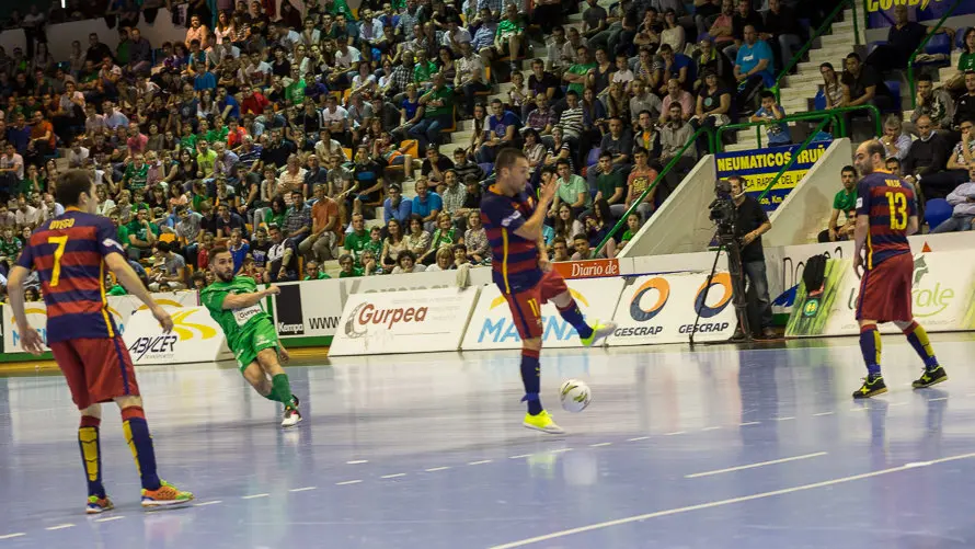 Segundo partido de las semifinales de la Liga de Fútbol Sala entre Magna Gurpea y FC Barcelona Lassa (1-3)(25). IÑIGO ALZUGARAY