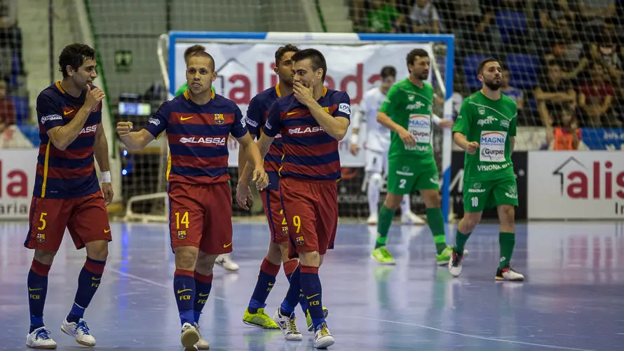 Segundo partido de las semifinales de la Liga de Fútbol Sala entre Magna Gurpea y FC Barcelona Lassa (1-3)(30). IÑIGO ALZUGARAY