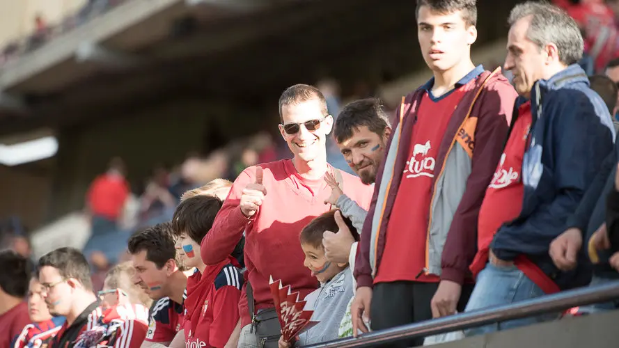 Fotos de la afición de Osasuna - GironaPABLO LASAOSA 01
