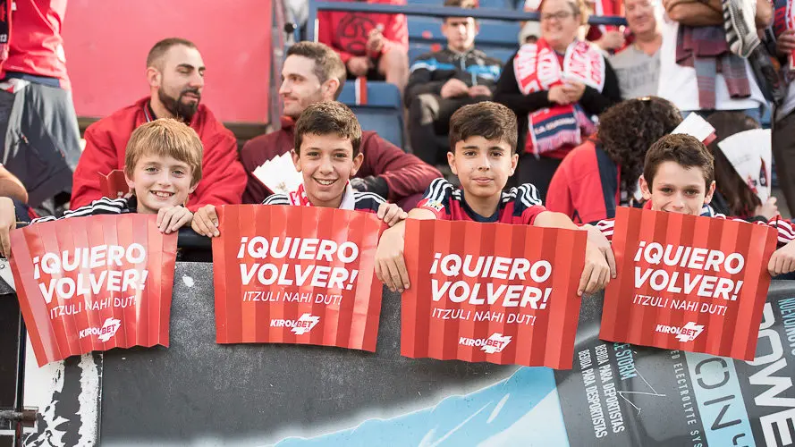 Fotos de la afición de Osasuna - GironaPABLO LASAOSA 11