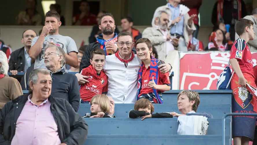 Fotos de la afición de Osasuna - GironaPABLO LASAOSA 13