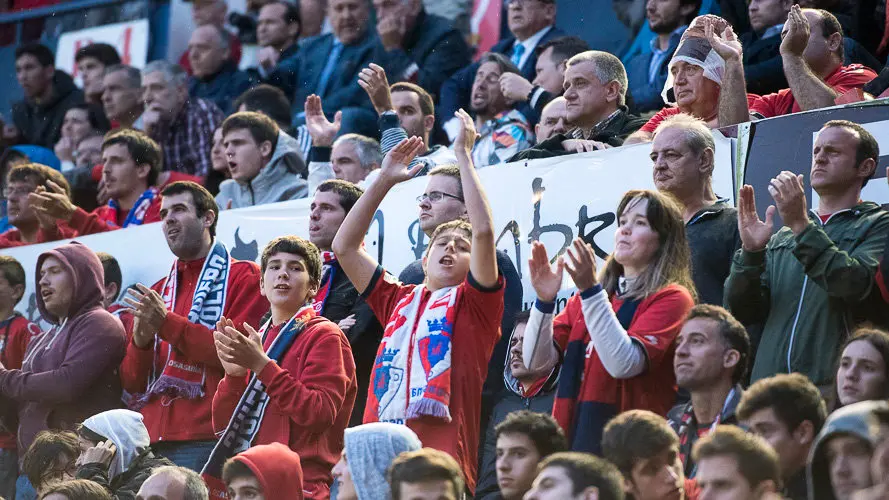 Afición de Osasuna - GironaPABLO LASAOSA 04
