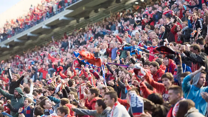 Afición de Osasuna - GironaPABLO LASAOSA 08