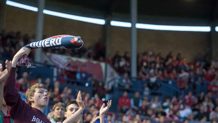 Afición de Osasuna - Girona. PABLO LASAOSA