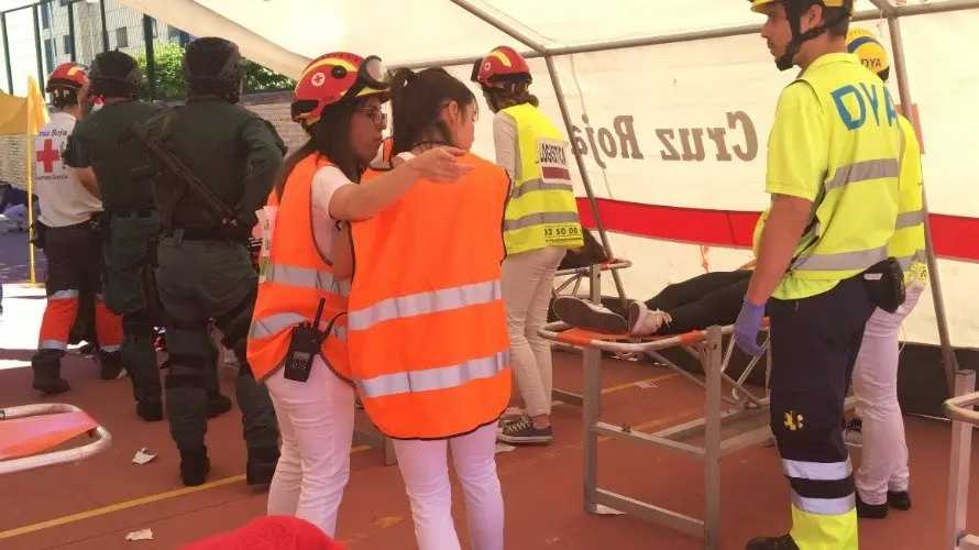 Puesto sanitario avanzado donde atienden a los heridos graves. NR